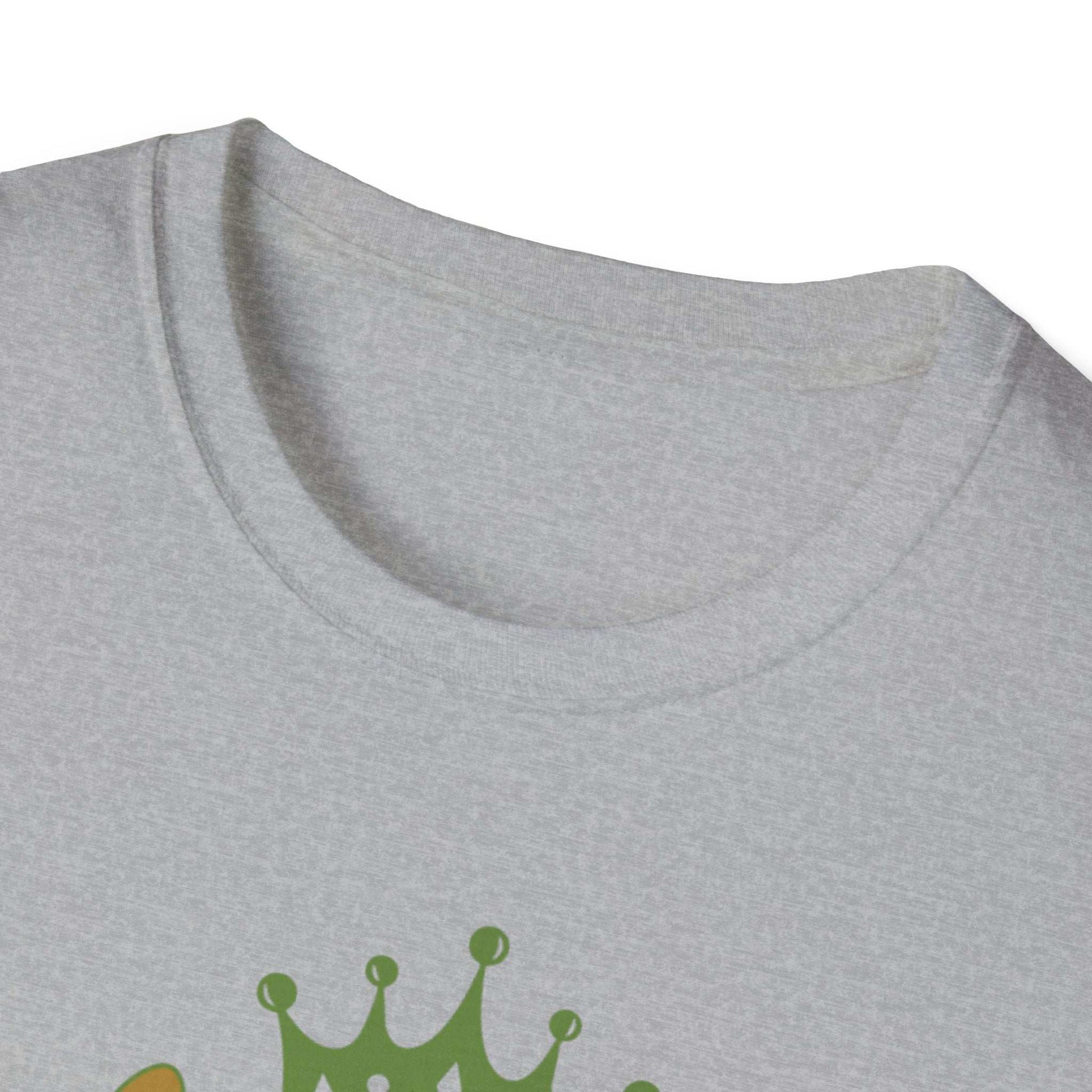 Women's Stylish Pickleball T-shirt - Queen of the Pickleball Court