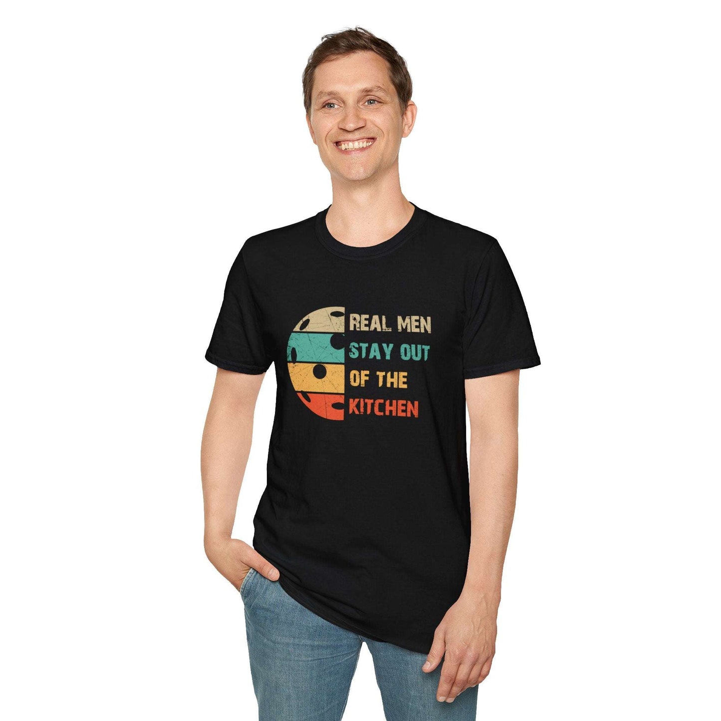 Men's Cool Pickleball T-shirt - Real Men Stay Out Of The Kitchen Retro
