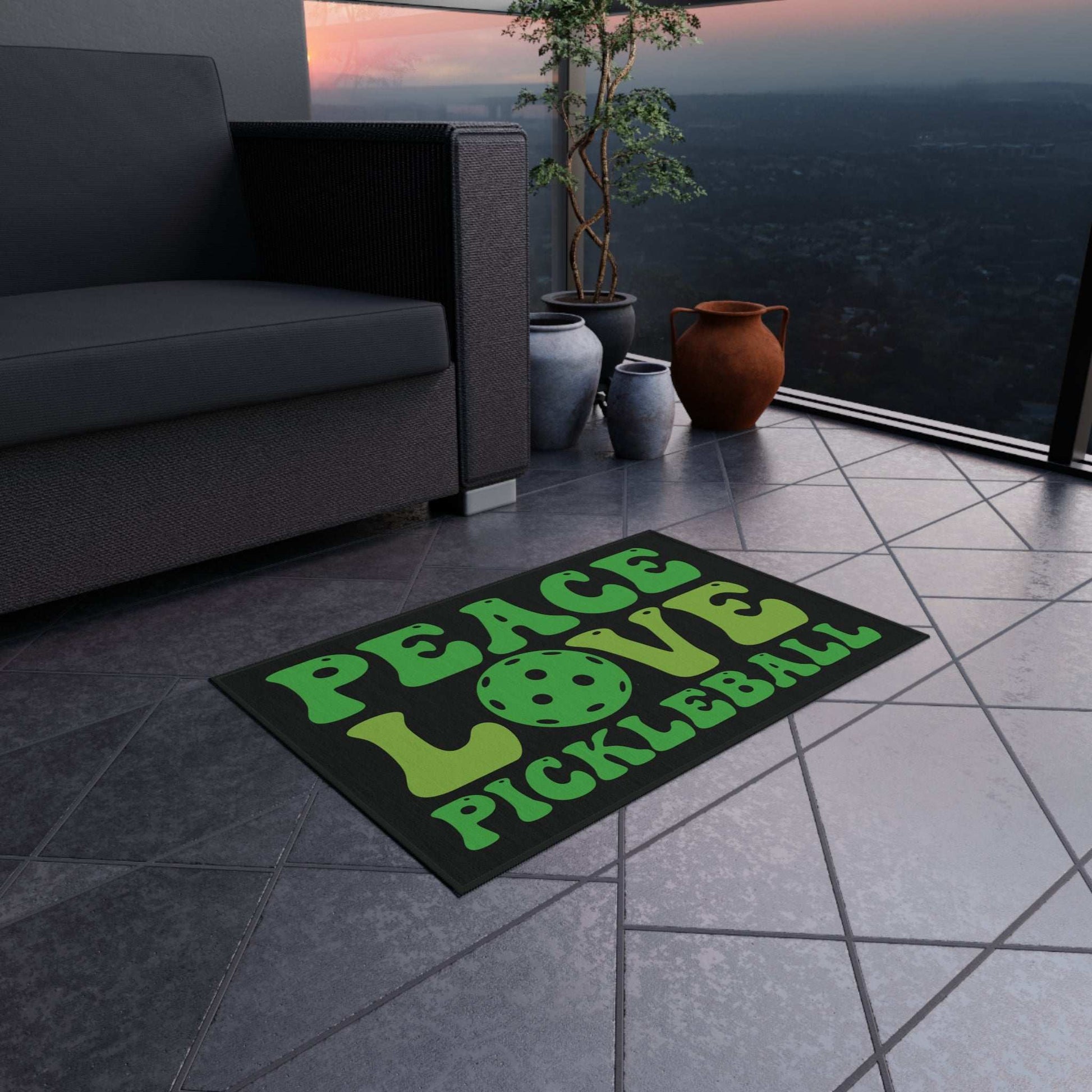 Pickleball Cheerful Outdoor Rug - Peace Love Pickleball