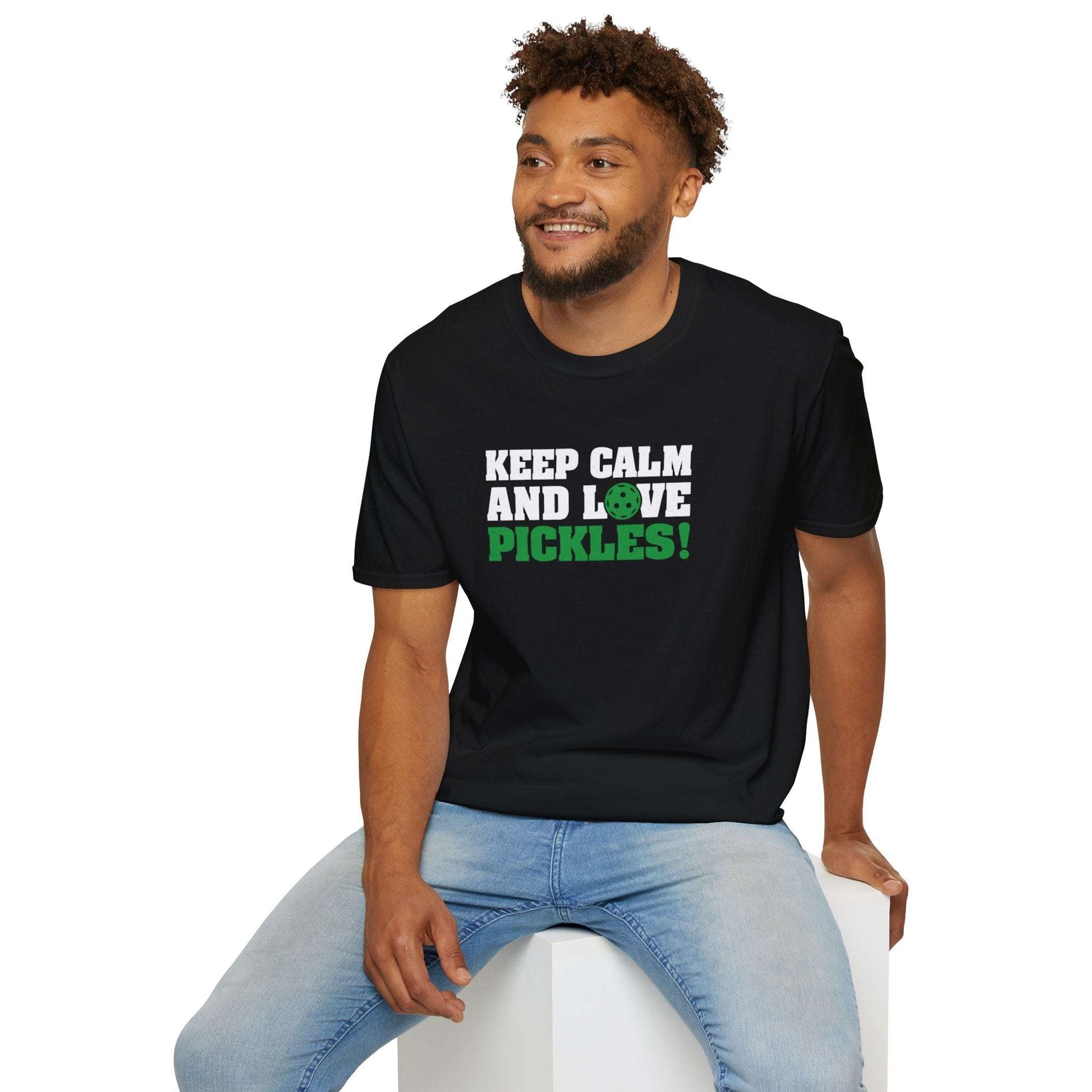 Men's Funny Pickleball T-shirt - Keep Calm and Love Pickles