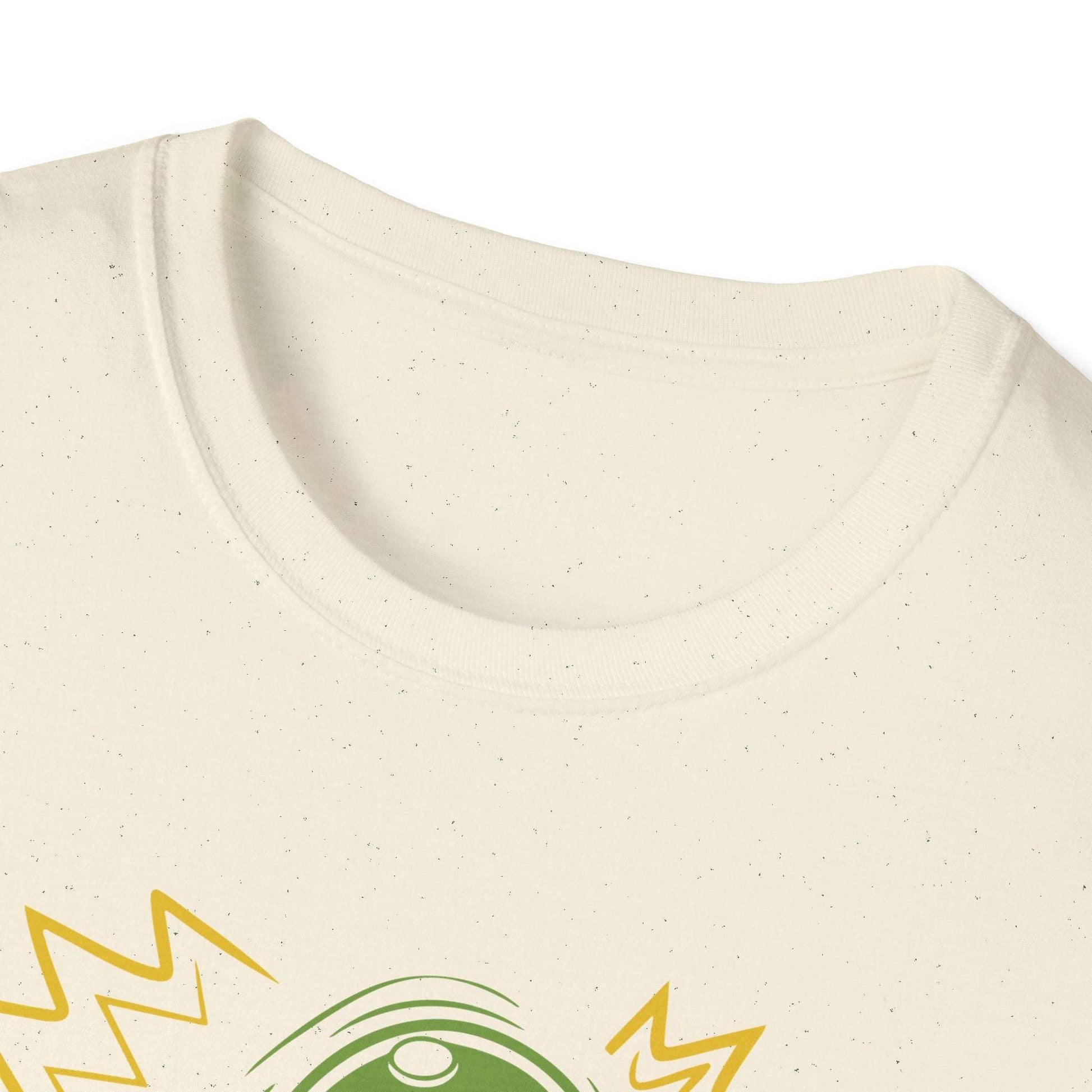 Women's Vibrant Pickleball T-shirt - Pickleball Energy