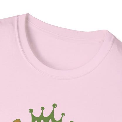 Women's Stylish Pickleball T-shirt - Queen of the Pickleball Court